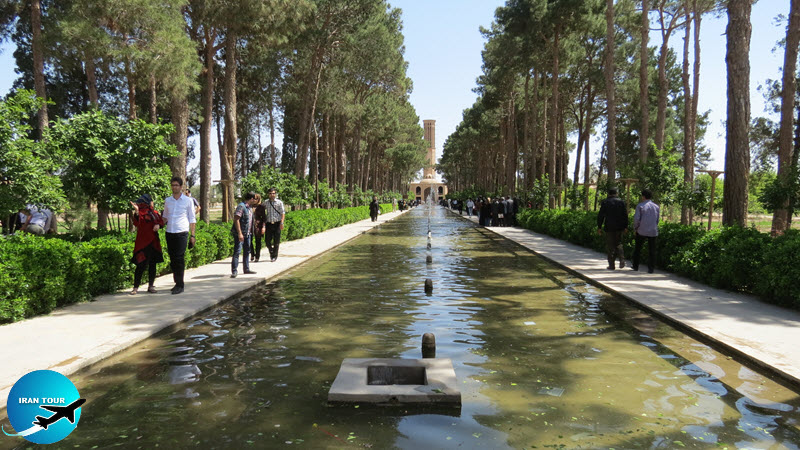 Persian Garden is one of the oldest and most important gardens in the world