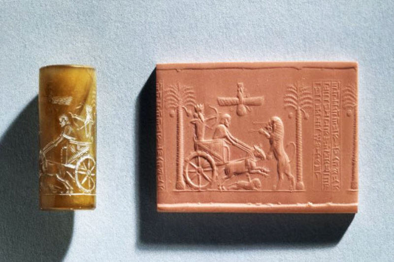 Flat seals have been commonly used in the Middle East