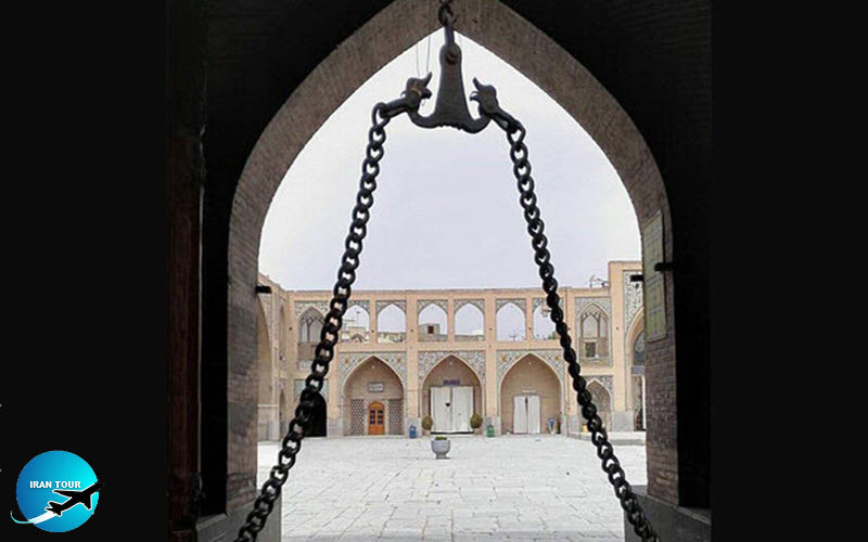 The main yard of Hakim Mosque