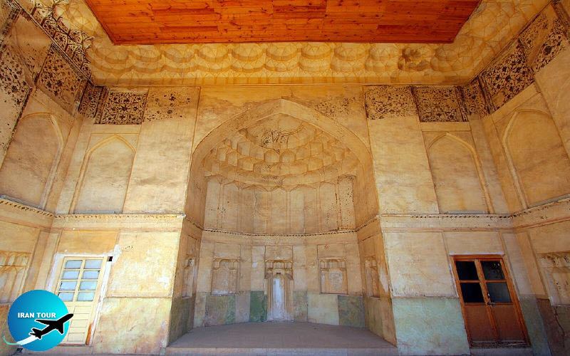  The decoration of Karim Khan Citadel