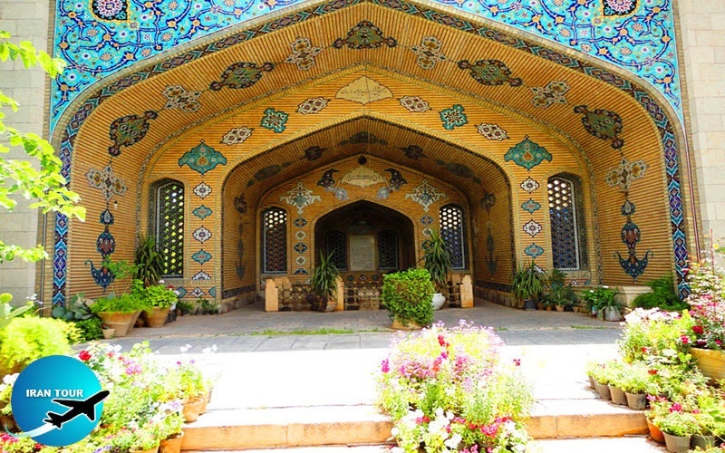 Ruzbehan's Tomb or Ārāmgāh-e Rūzbehān