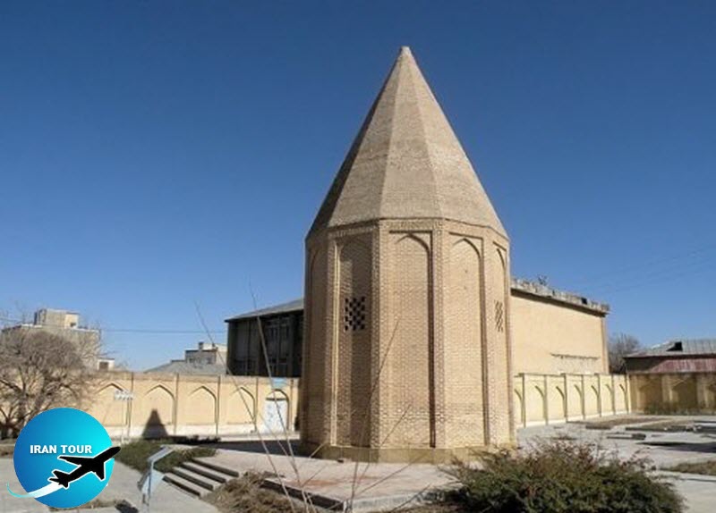 Ghorban tower is the tomb of Sheikh Abol-ala Hamedani and two of the Seljuk commanders