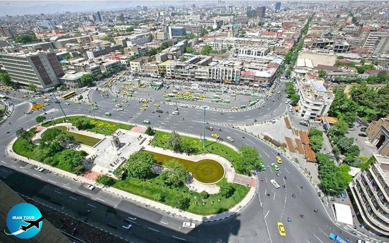One day free tour at Imam Khomeini square and around